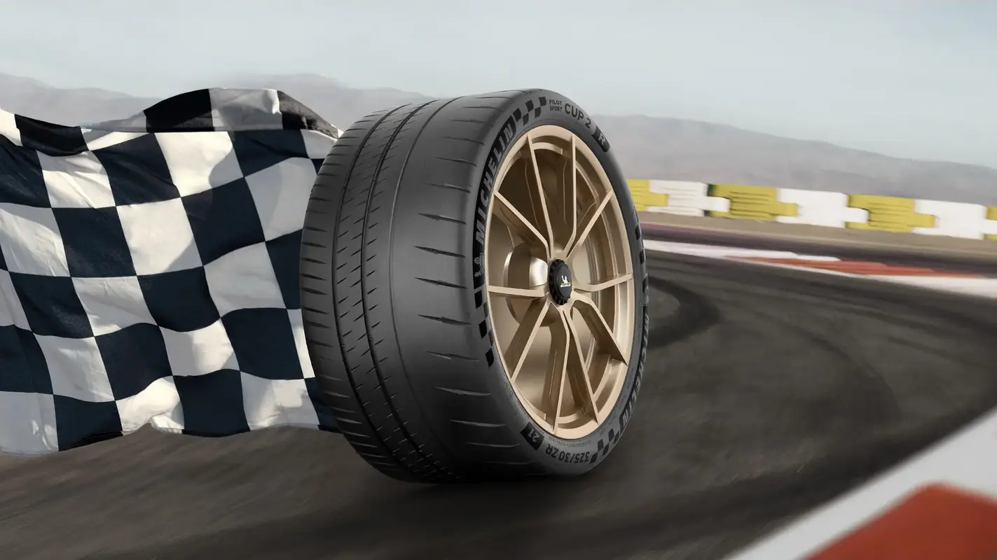 Michelin PILOT SPORT CUP 2 R: Üreticinin model tanıtımı