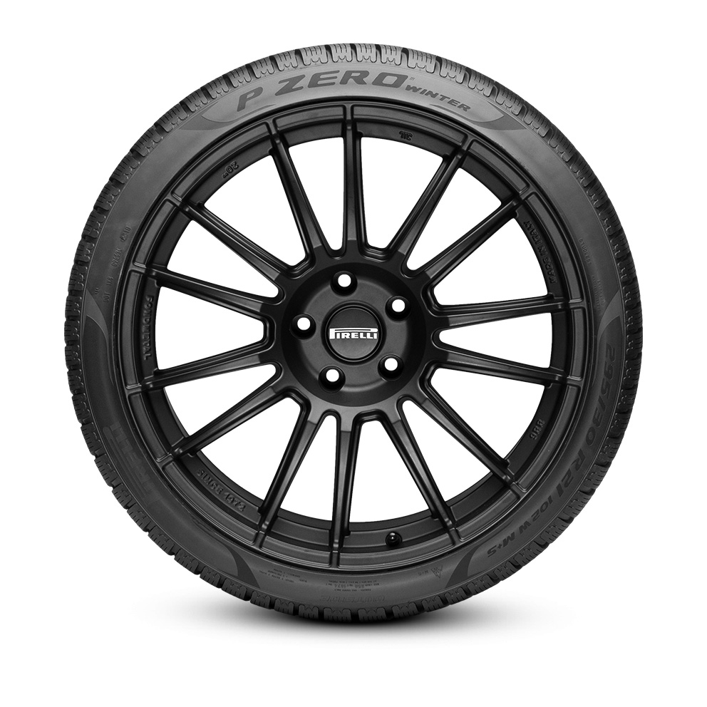 Pirelli P ZERO WINTER: Modelin sırt desenine bakın